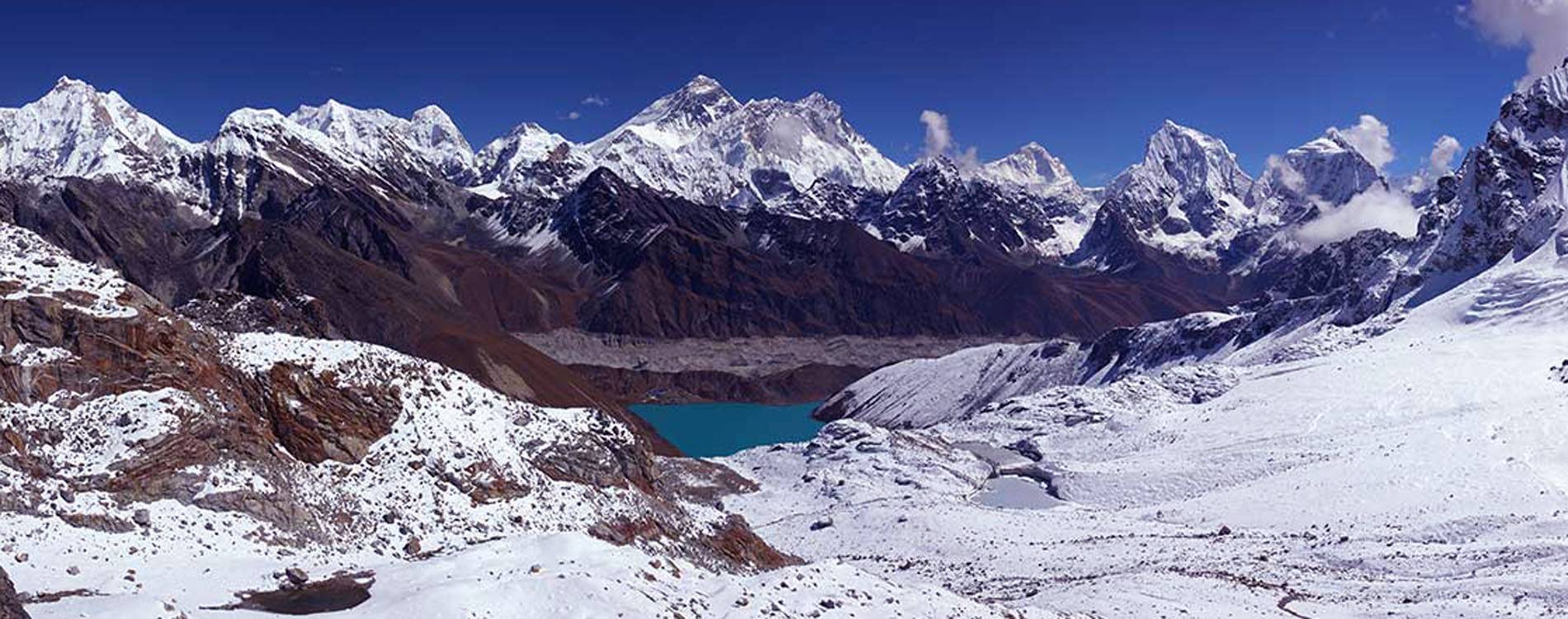Gokyo Renjola Pass Yoga Trek