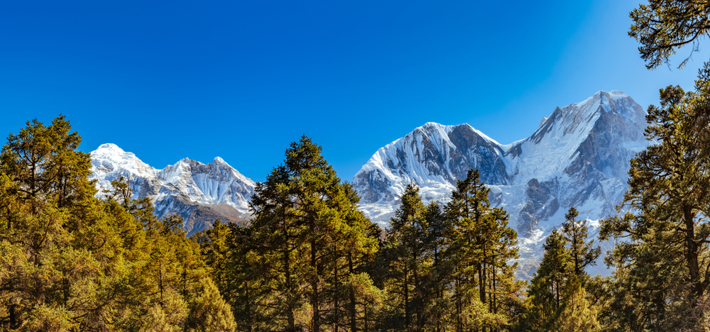 14 Days Manaslu Circuit Yoga Trek