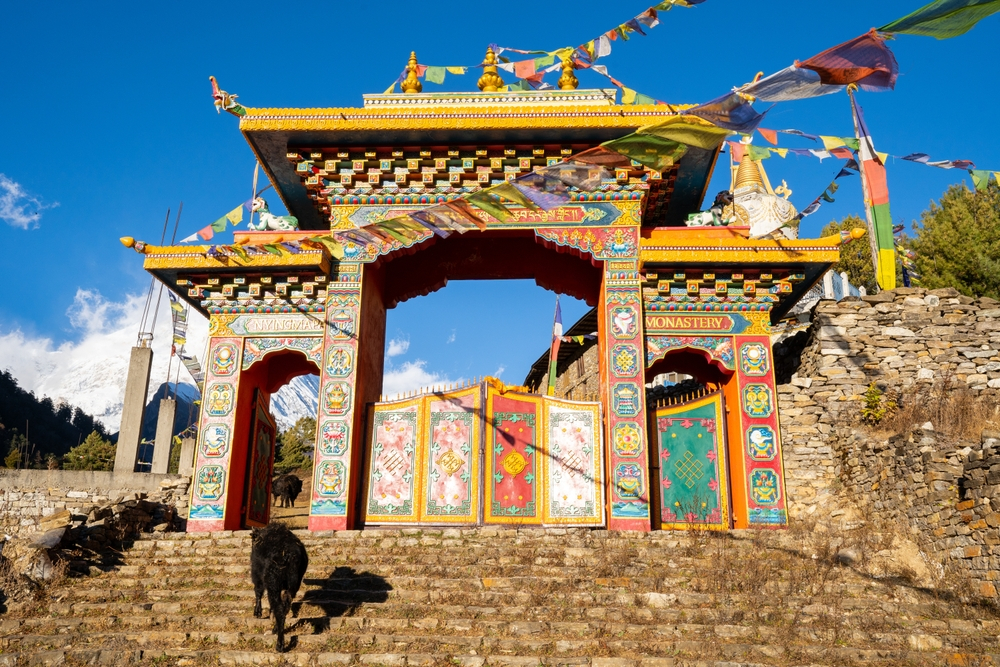 14 Days Manaslu Circuit Yoga Trek